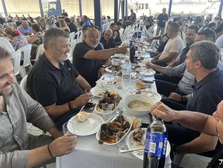 Κλησίδι Αμαρίου: Ο Άγιος Νεκτάριος απέκτησε το δικό του «σπίτι» – Συγκίνηση στα εγκαίνια (εικόνες και βίντεο)