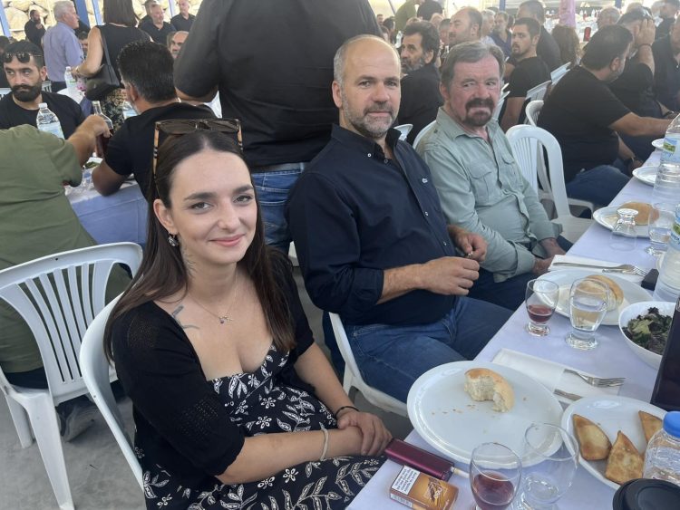 Κλησίδι Αμαρίου: Ο Άγιος Νεκτάριος απέκτησε το δικό του «σπίτι» – Συγκίνηση στα εγκαίνια (εικόνες και βίντεο) 32 Κλησίδι Αμαρίου: Ο Άγιος Νεκτάριος απέκτησε το δικό του «σπίτι» – Συγκίνηση στα εγκαίνια (εικόνες και βίντεο)