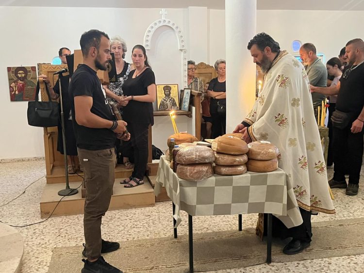 Με πλήθος πιστών ο Μέγας Εσπερινός στον Τίμιο Σταυρό Κλήματος (Δείτε video & φωτογραφίες)