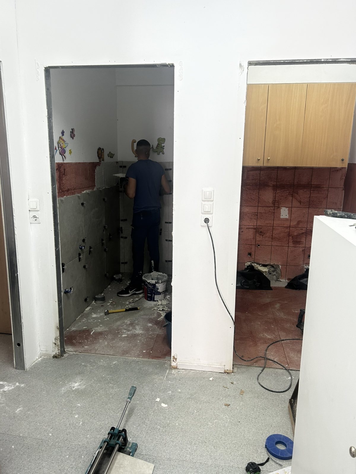 Έτοιμα να υποδεχτούν τους μαθητές: Ολοκληρώθηκαν οι εργασίες συντήρησης και αναβάθμισης στα σχολεία του Δήμου Μαλεβιζίου 6 Έτοιμα να υποδεχτούν τους μαθητές: Ολοκληρώθηκαν οι εργασίες συντήρησης και αναβάθμισης στα σχολεία του Δήμου Μαλεβιζίου