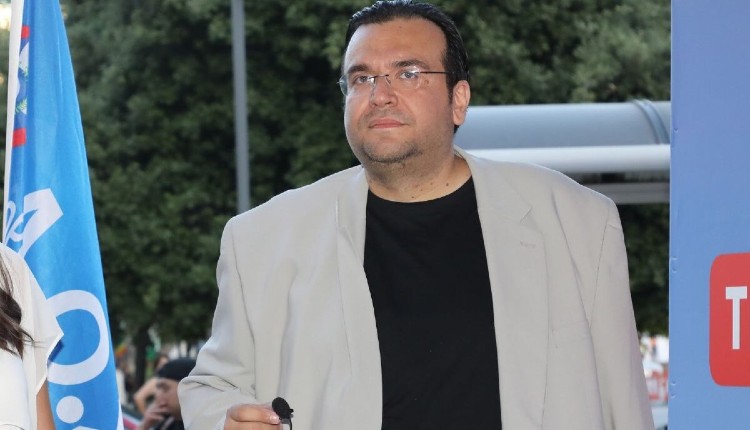Φίλιππος Καμπούρης